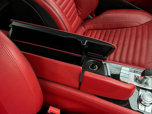 Used 2019 Mercedes-Benz SL 550 image 28