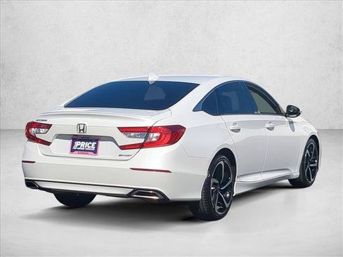 Used 2019 Honda Accord Sport image 5