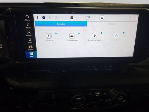 Used 2024 Jeep Wrangler Sport S image 23