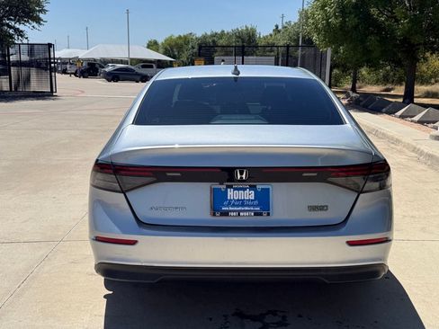 Used 2024 Honda Accord LX image 4