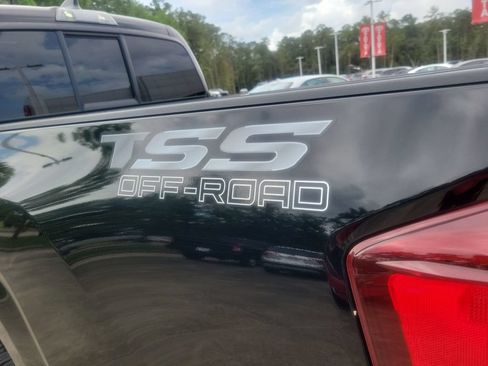 Used 2023 Toyota Tacoma SR AWD/4WD image 10