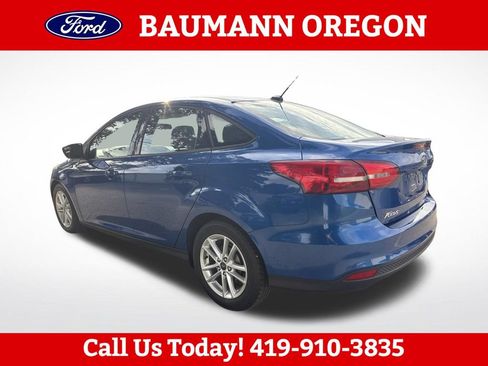 Used 2018 Ford Focus SE FWD image 5