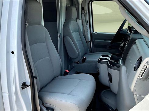 New 2025 Ford E-350 and Econoline 350 Super Duty w/ Power Equipment Group image 10