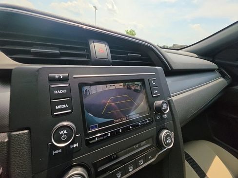 Used 2018 Honda Civic LX-P image 19