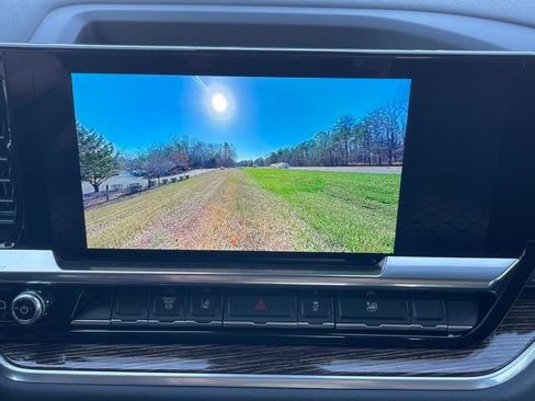 New 2026 GMC Sierra 3500 SLE w/ SLE Convenience Package image 11