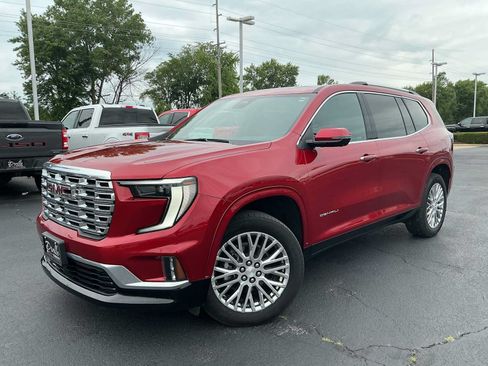 Used 2024 GMC Acadia Denali AWD/4WD image 3