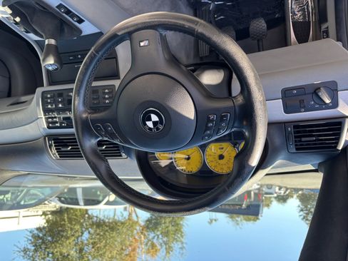 Used 2004 BMW M3 Coupe image 20