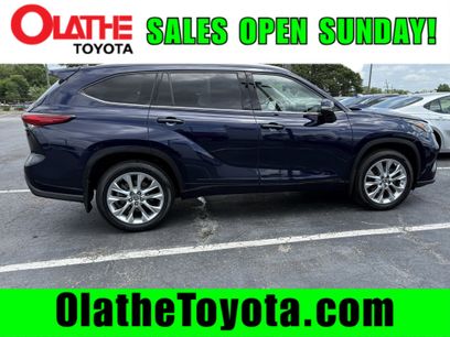 Used 2023 Toyota Highlander Limited w/ Protection Package #3 (TMS)