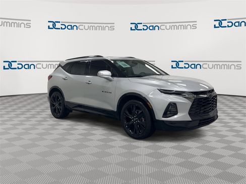 Used 2021 Chevrolet Blazer RS w/ Enhanced Convenience Package image 2