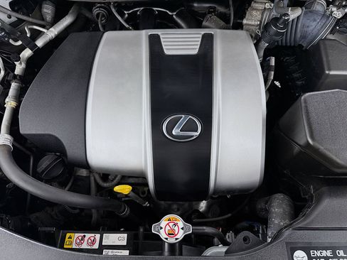 Used 2020 Lexus RX 350L Premium w/ Premium Package AWD/4WD image 37