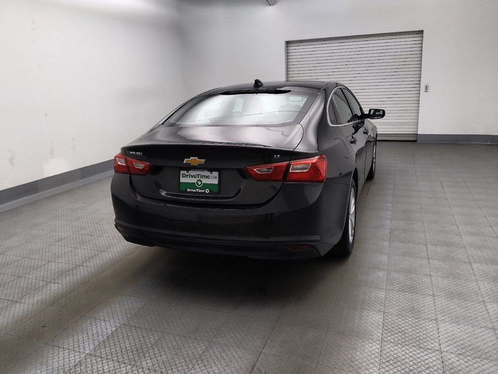 Used 2018 Chevrolet Malibu LT FWD image 7