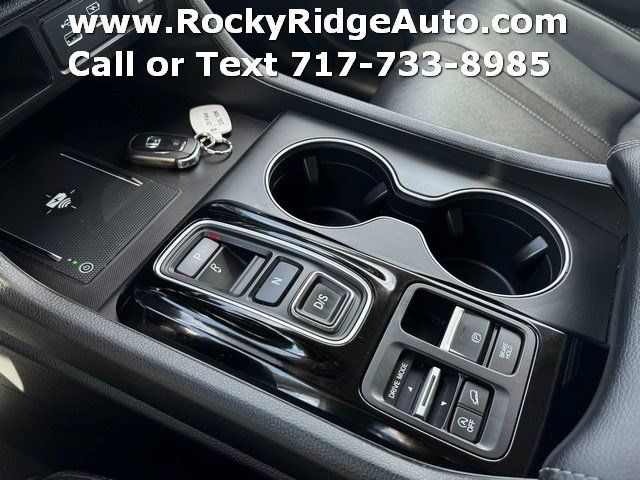 Used 2025 Honda Pilot EX-L image 28