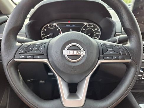 New 2026 Nissan Altima 2.5 SV FWD image 19