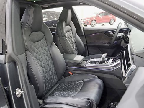Used 2022 Audi SQ8 Prestige AWD/4WD image 30