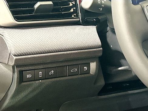New 2026 Toyota Camry SE FWD image 11