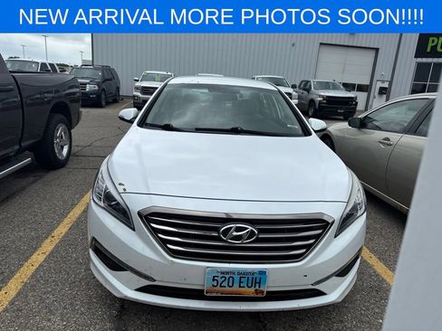Used 2015 Hyundai Sonata ECO FWD image 2