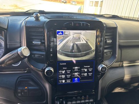 Used 2020 RAM 3500 Limited AWD/4WD image 34