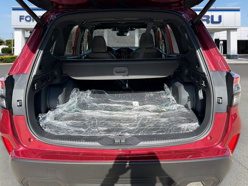 Certified 2025 Subaru Forester Premium image 11