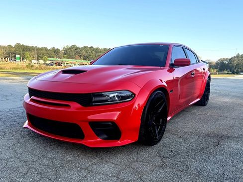 Used 2019 Dodge Charger Scat Pack image 1