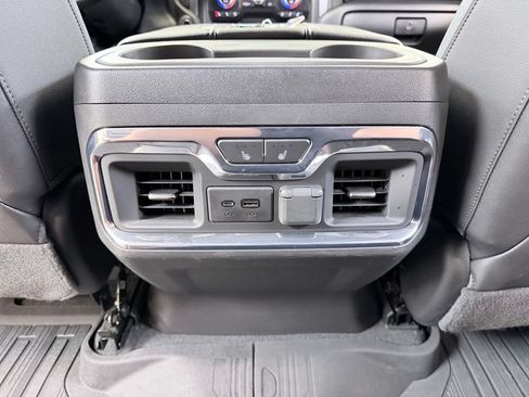 Used 2020 GMC Sierra 1500 SLT w/ SLT Premium Plus Package AWD/4WD image 25