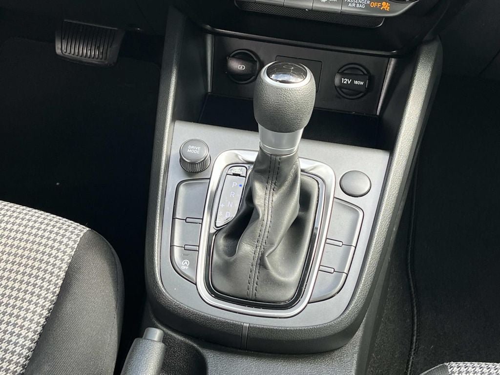Used 2022 Hyundai Kona SE FWD image 14
