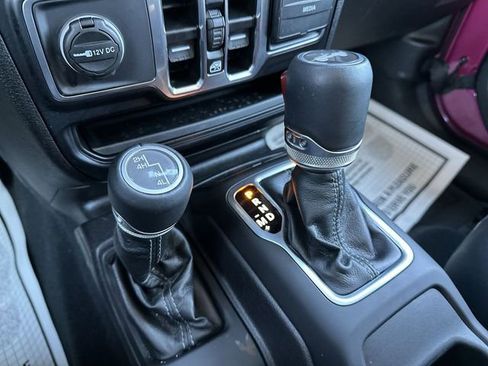 Used 2024 Jeep Wrangler Sahara w/ Safety Group image 15