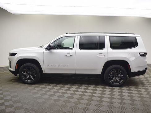 New 2026 Jeep Grand Wagoneer Limited w/ Premium Group II image 12