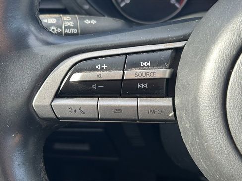 Used 2020 MAZDA MAZDA3 Sedan w/ Select Package image 33