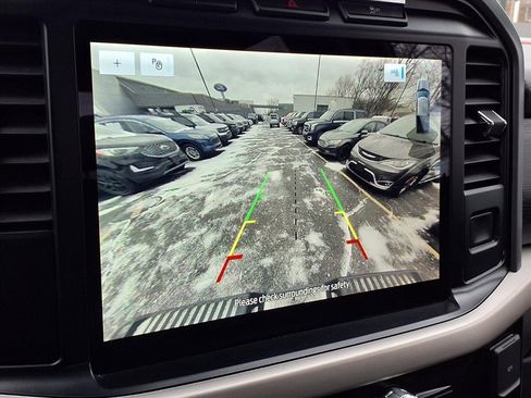 Used 2021 Ford F150 XLT w/ Equipment Group 302A High image 9