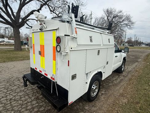 Used 2015 Chevrolet Silverado 3500 W/T RWD image 8
