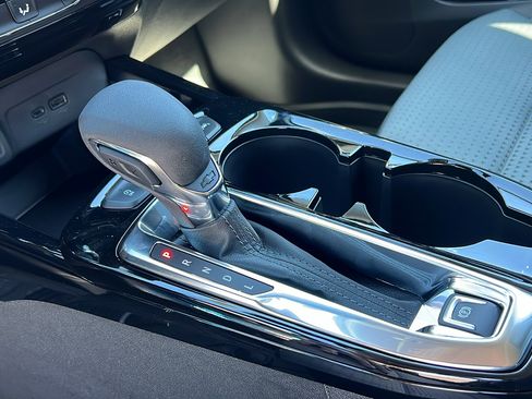 New 2026 Chevrolet Trax LT w/ LT Convenience Package image 20