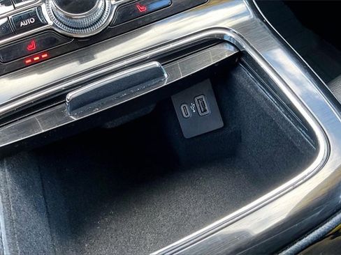 Used 2023 Lincoln Nautilus AWD w/ Premium Package image 34