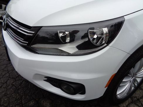 Used 2015 Volkswagen Tiguan SEL image 10