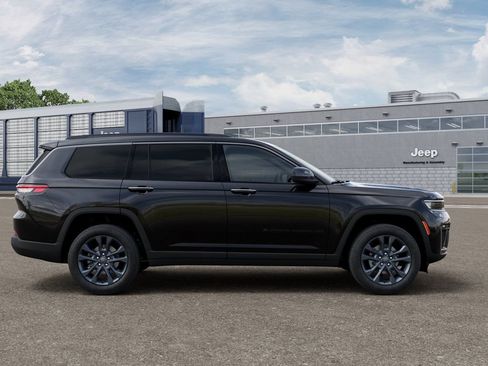 New 2026 Jeep Grand Cherokee L Limited AWD/4WD image 12