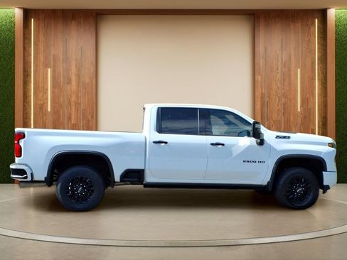 Certified 2024 Chevrolet Silverado 2500 LTZ w/ LTZ Plus Package AWD/4WD image 35