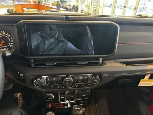 New 2026 Jeep Wrangler Unlimited Rubicon 392 image 20