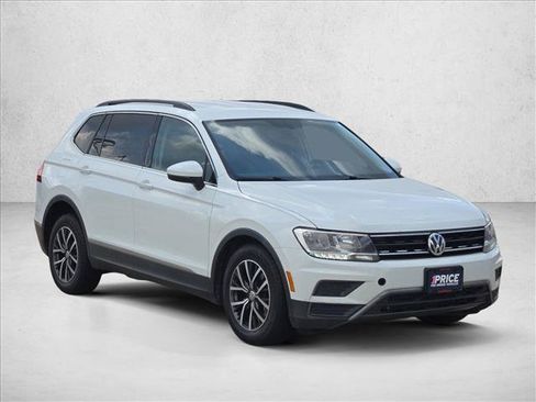 Used 2018 Volkswagen Tiguan S AWD/4WD image 3
