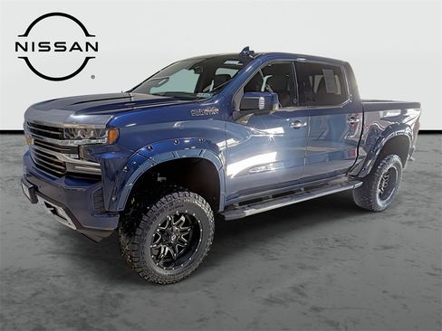 Used 2022 Chevrolet Silverado 1500 High Country w/ Z71 Off-Road Package image 1