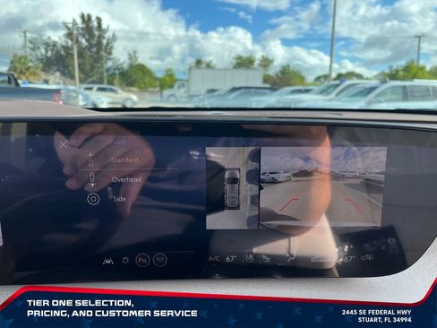 New 2026 Buick Enclave Avenir w/ Super Cruise Package FWD image 26