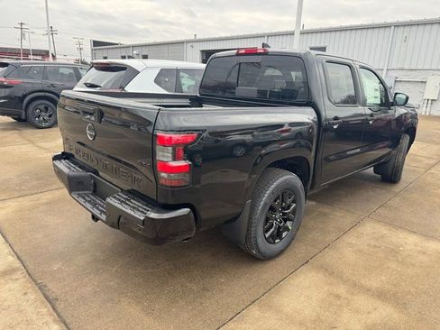 New 2026 Nissan Frontier SV image 2