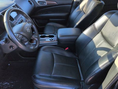 Used 2020 Nissan Pathfinder Platinum image 13