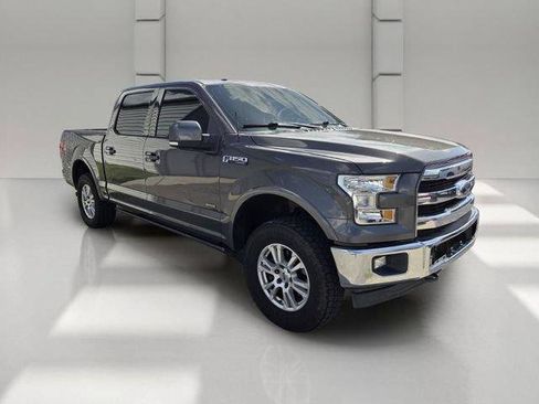 Used 2017 Ford F150 Lariat w/ Equipment Group 501A Mid AWD/4WD image 3