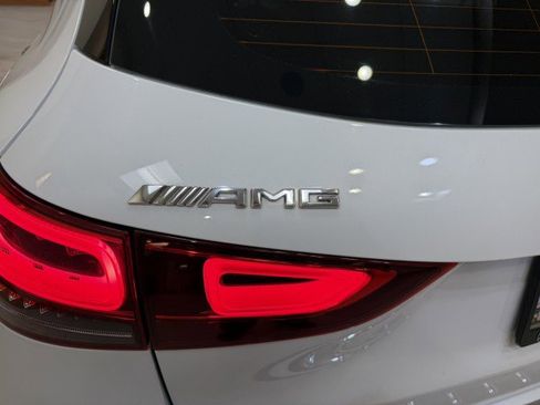 Certified 2022 Mercedes-Benz GLA 35 AMG AMG 35 image 14