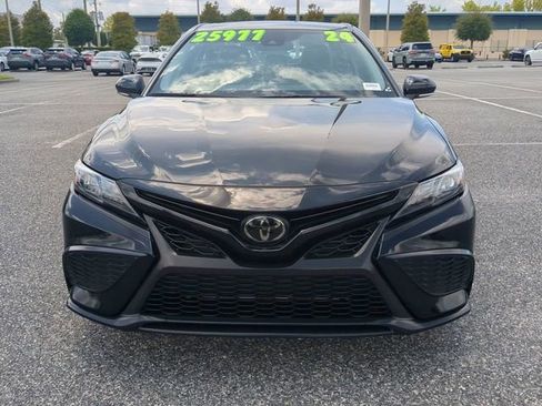 Used 2024 Toyota Camry SE FWD image 9