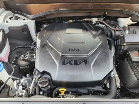 Used 2023 Kia Telluride EX X-Line image 31
