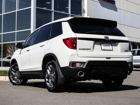 Used 2023 Honda Passport EX-L image 2