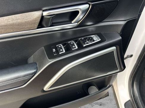 Used 2022 Kia Telluride EX image 21