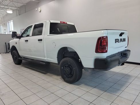 Used 2025 RAM 2500 Tradesman w/ Safety Group AWD/4WD image 10