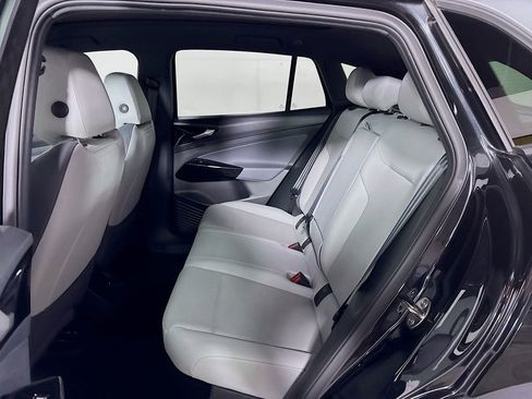 Certified 2021 Volkswagen ID.4 Pro S w/ Gradient Package image 22