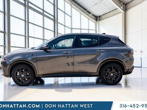 Used 2024 Dodge Hornet R/T Plus w/ R/T Blacktop Package AWD/4WD image 2
